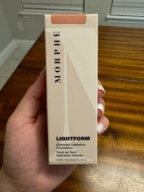 MORPHE Lightform Extended Hydration Foundation - Tan 16N